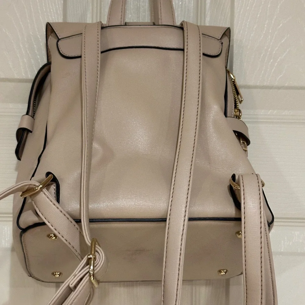Marc New York by Andrew Marc used some